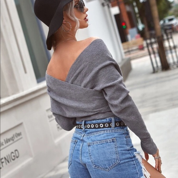 Criss cross v neck wrap sweater gray off shoulder - Picture 3 of 3